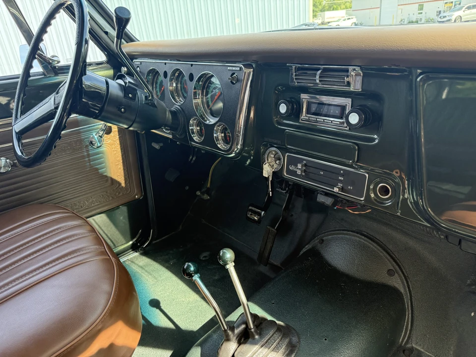 1971 GMC Jimmy 1st Gen - Image 26 of 31