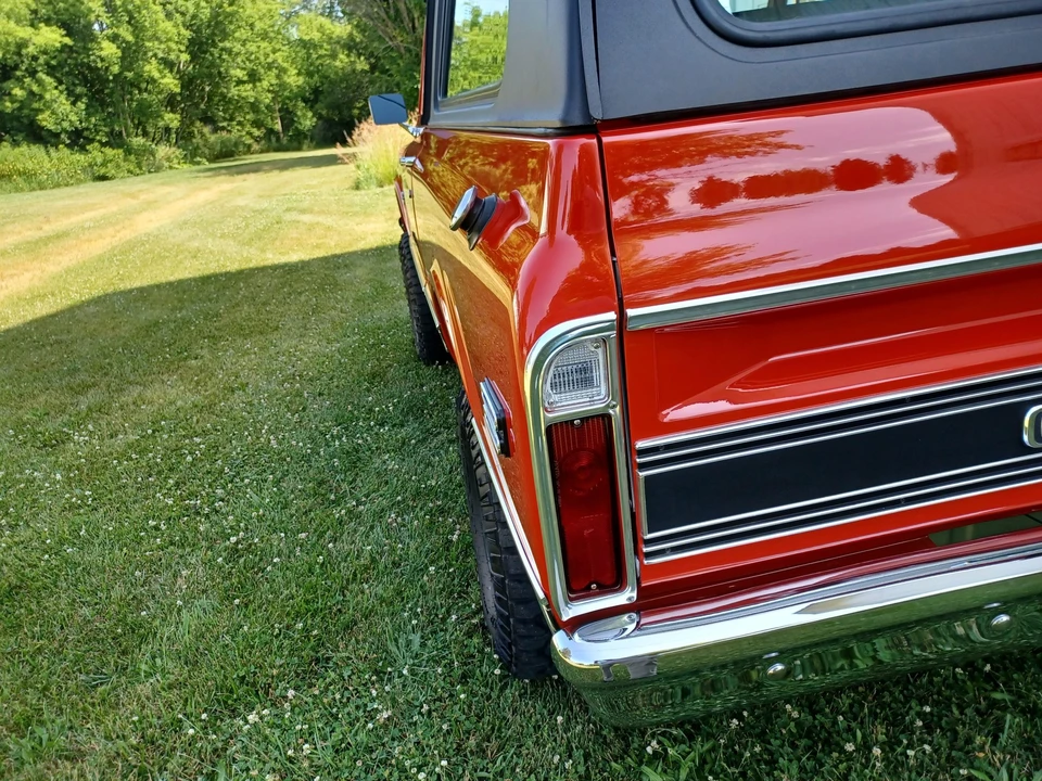 1971 GMC Jimmy 1st Gen - Image 25 of 31