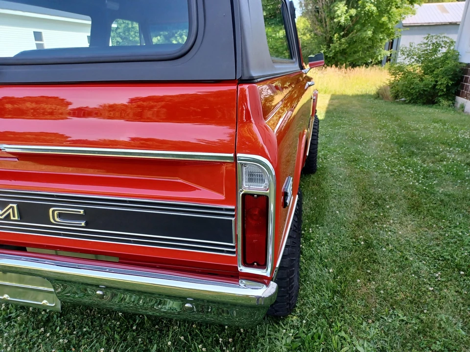 1971 GMC Jimmy 1st Gen - Image 26 of 31