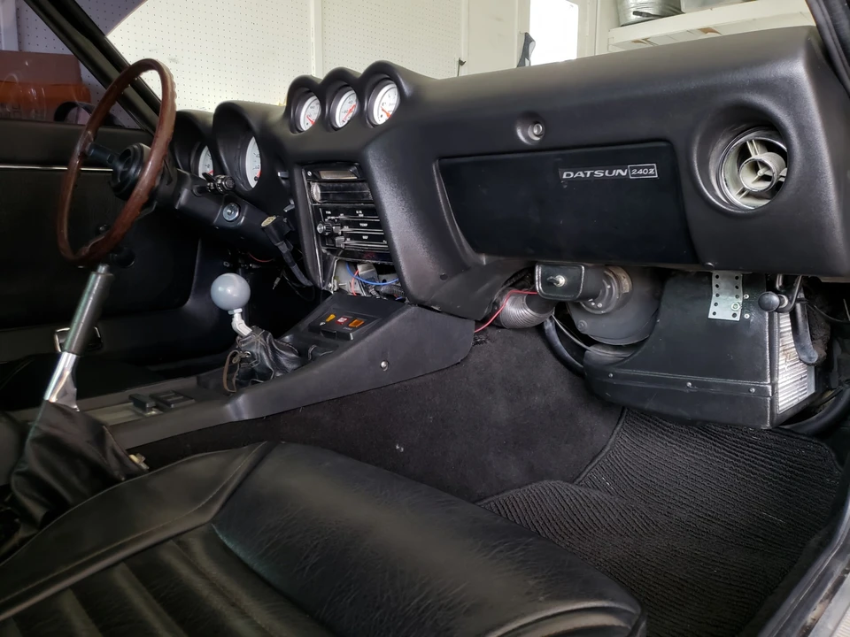 1973 Nissan Fairlady Z 1st Gen - Image 14 of 31