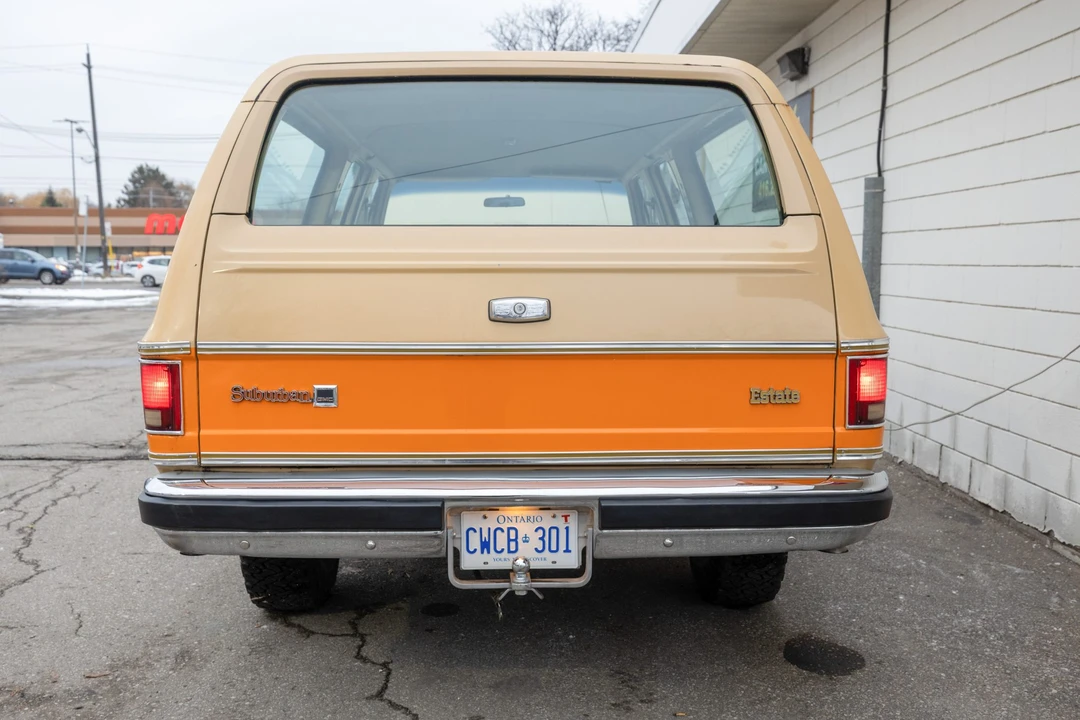 1977 GMC Suburban 6th Gen - Image 9 of 31