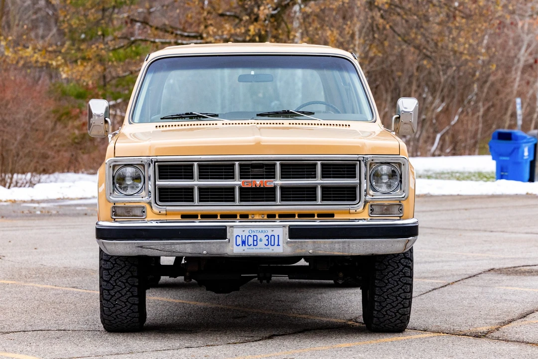 1977 GMC Suburban 6th Gen - Image 3 of 31
