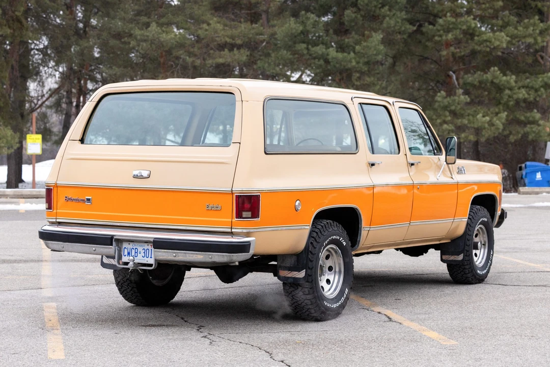 1977 GMC Suburban 6th Gen - Image 7 of 31