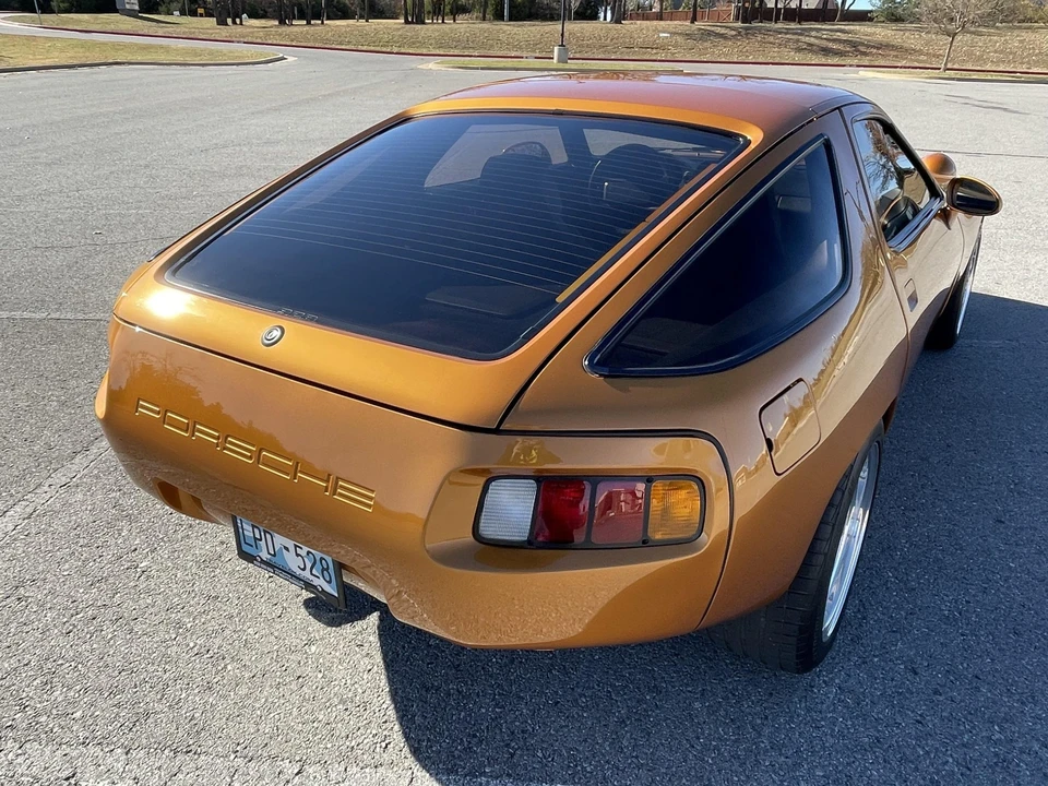 1980 Porsche 928 S - Image 13 of 31