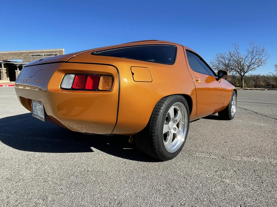 1980 Porsche 928 S - Image 14 of 31