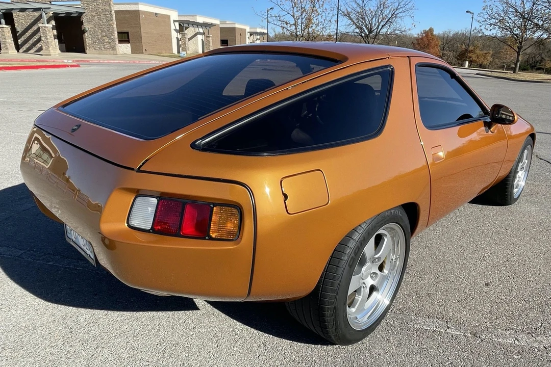 1980 Porsche 928 S - Image 17 of 31