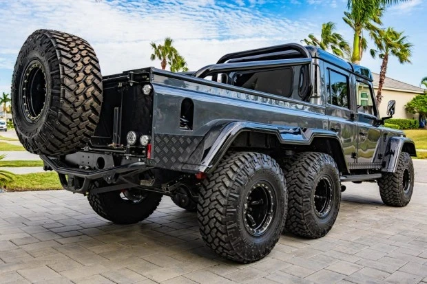 1983 Land Rover Defender 110 - Image 2 of 7
