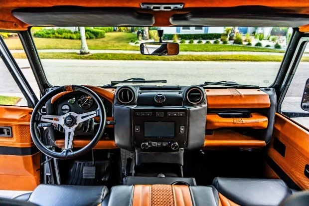 1983 Land Rover Defender 110 - Image 5 of 7