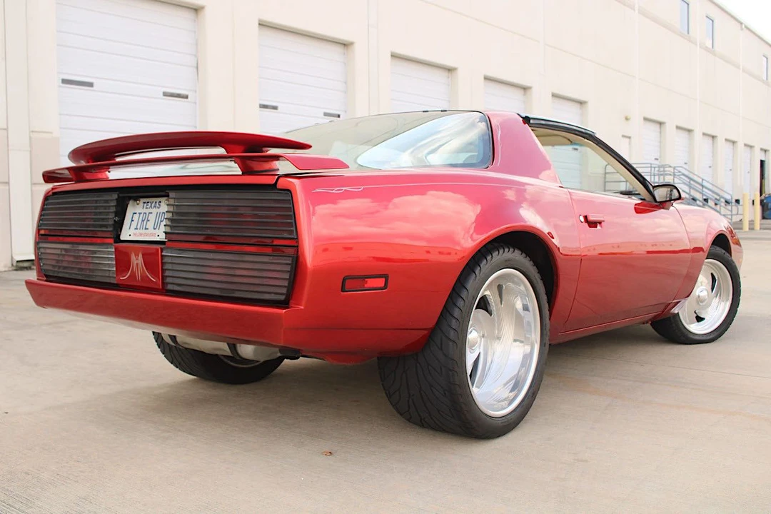 1983 Pontiac Firebird 3rd Gen - Image 8 of 31