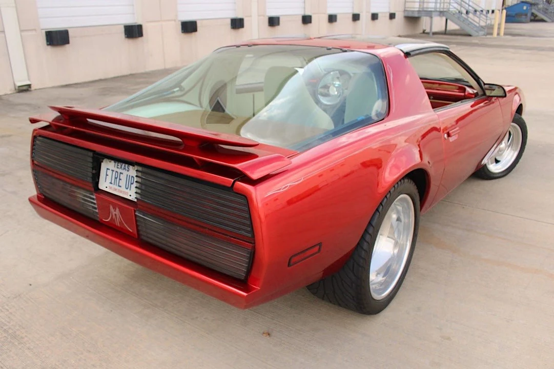 1983 Pontiac Firebird 3rd Gen - Image 7 of 31