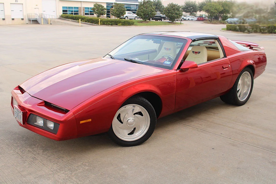 1983 Pontiac Firebird 3rd Gen - Image 16 of 31