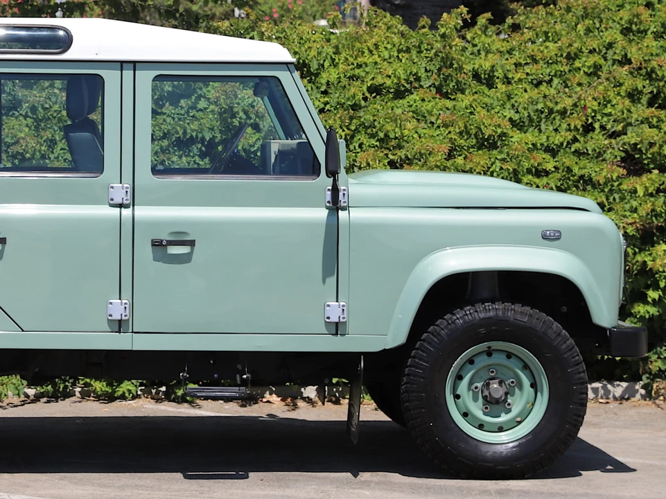 1984 Land Rover Defender 110 - Image 19 of 31