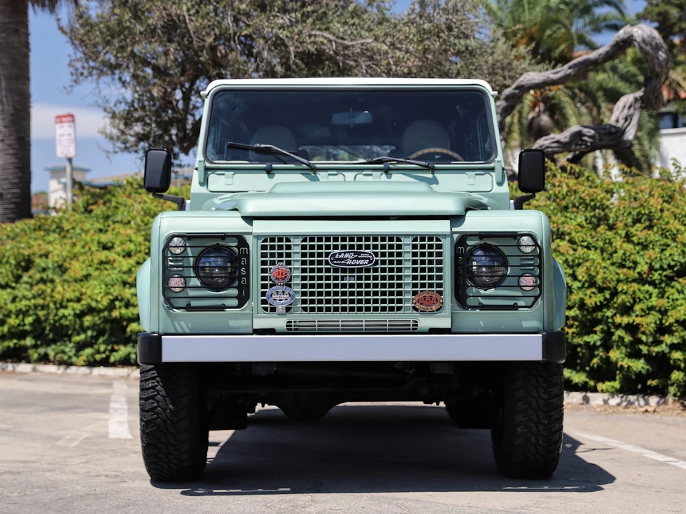 1984 Land Rover Defender 110 - Image 6 of 31