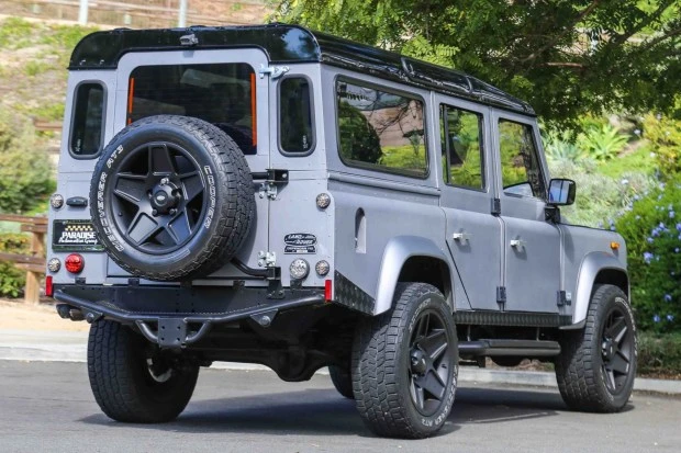 1984 Land Rover Defender 110 - Image 2 of 7