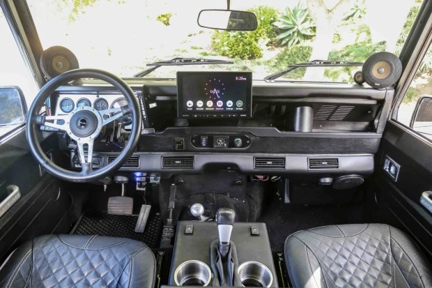 1984 Land Rover Defender 110 - Image 5 of 7