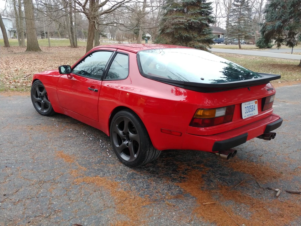 1984 Porsche 944 - Image 5 of 31