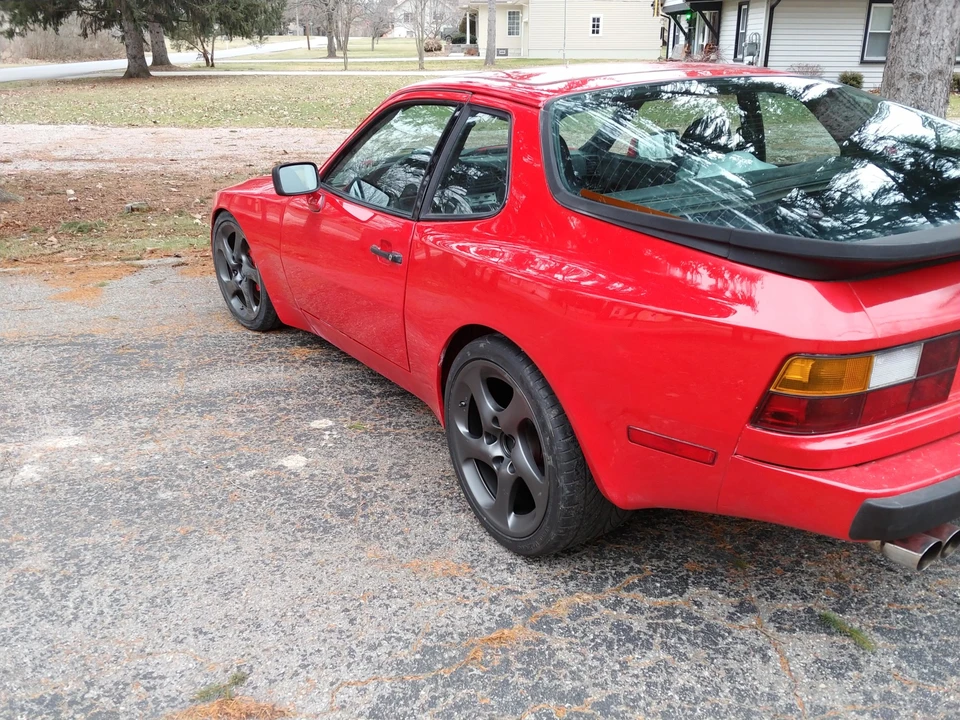 1984 Porsche 944 - Image 7 of 31