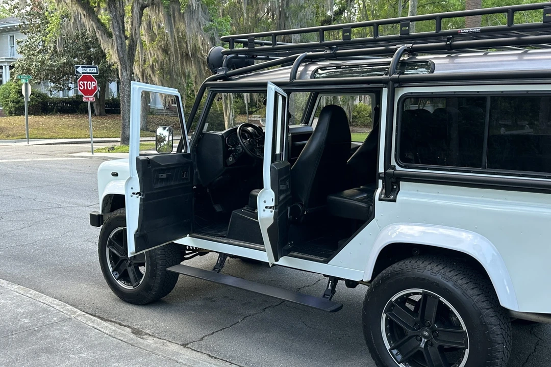 1985 Land Rover Defender 110 - Image 22 of 31