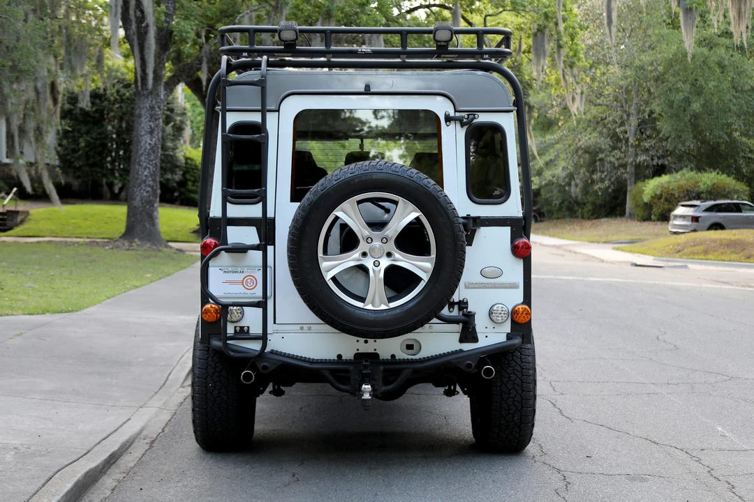 1985 Land Rover Defender 110 - Image 7 of 31