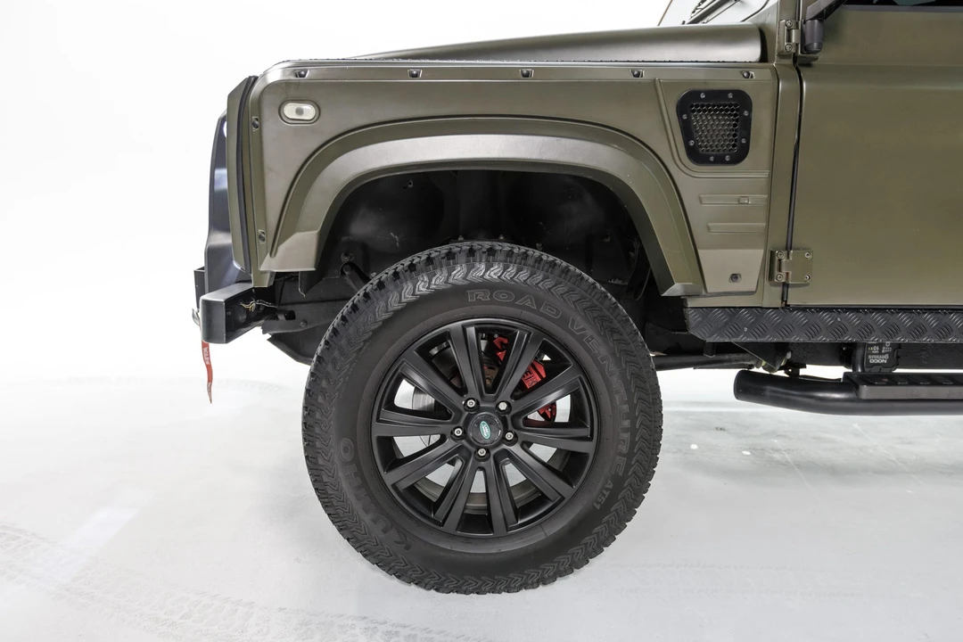 1985 Land Rover Defender 110 - Image 9 of 21