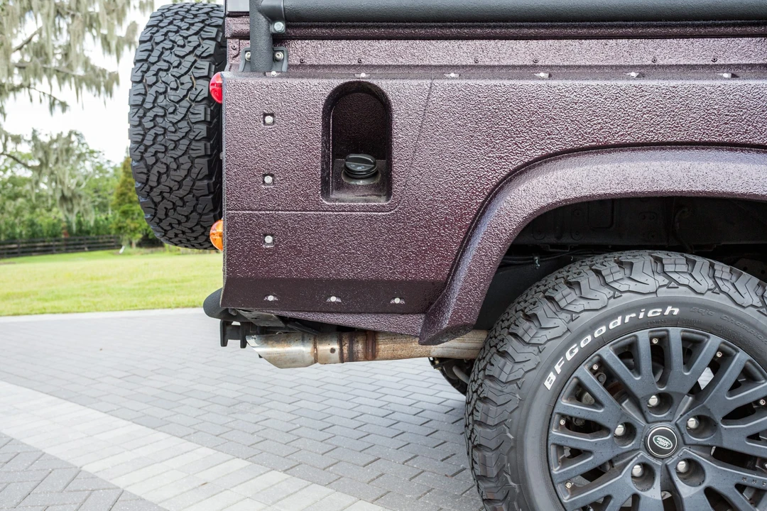 1986 Land Rover Defender 110 - Image 29 of 31