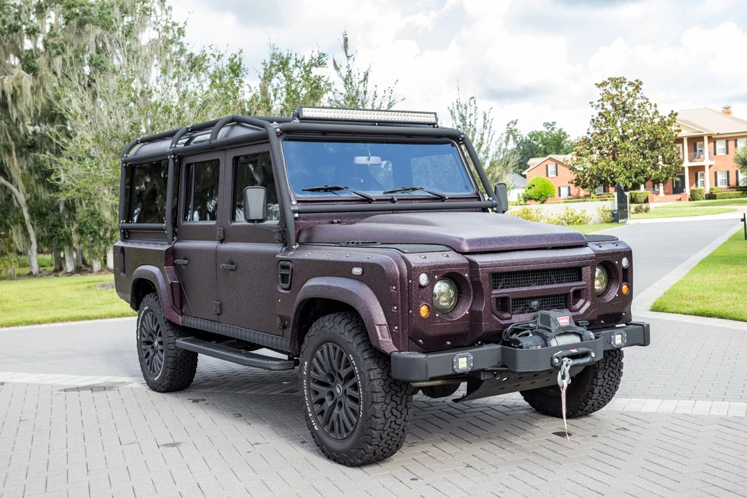 1986 Land Rover Defender 110 - Image 5 of 31