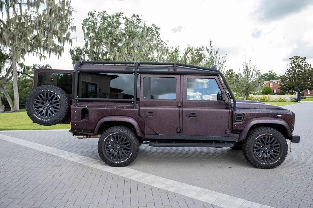 1986 Land Rover Defender 110 - Image 14 of 31