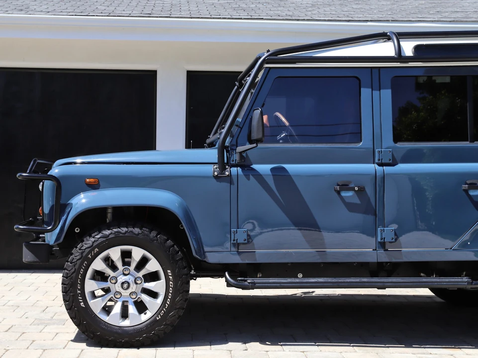 1986 Land Rover Defender 110 - Image 12 of 31