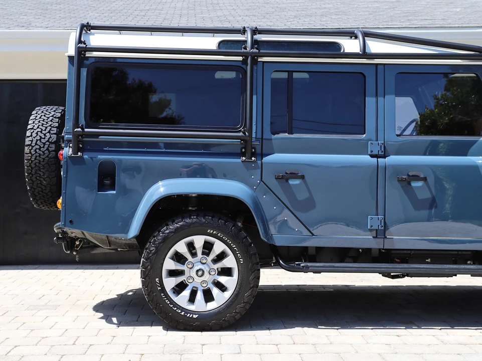 1986 Land Rover Defender 110 - Image 14 of 31