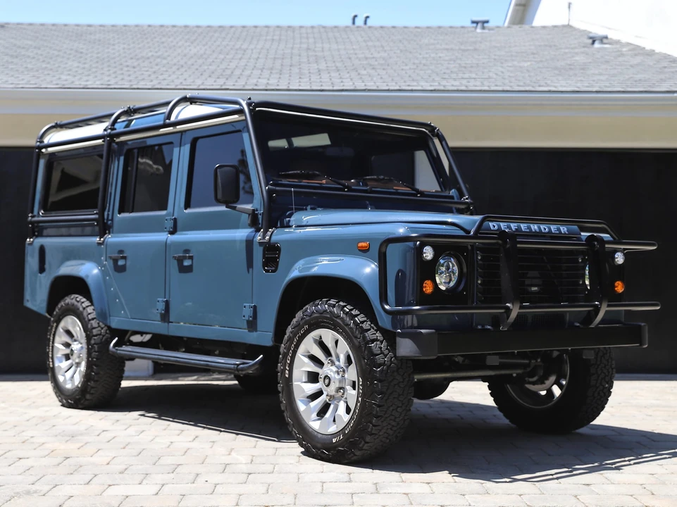 1986 Land Rover Defender 110 - Image 3 of 31