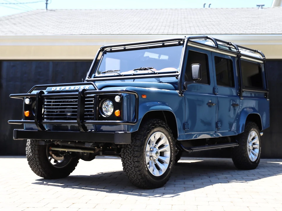 1986 Land Rover Defender 110 - Image 5 of 31
