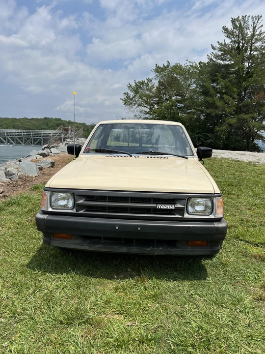 1987 Mazda B Series 4th Gen - Image 4 of 31