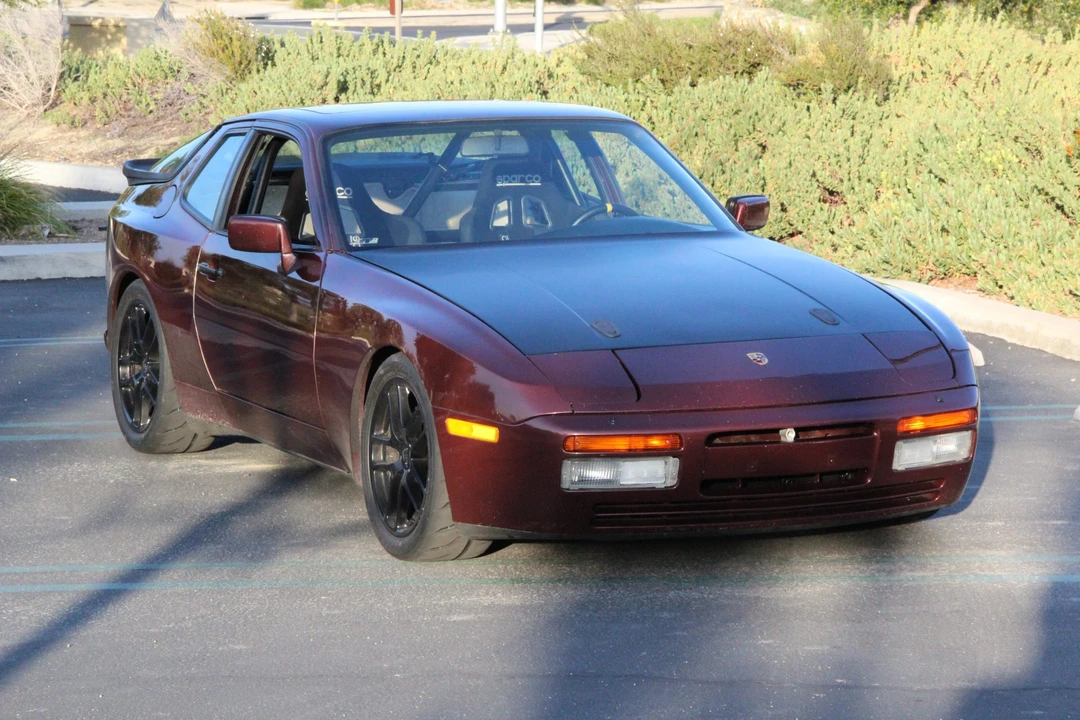 1987 Porsche 944 Turbo - Image 2 of 31