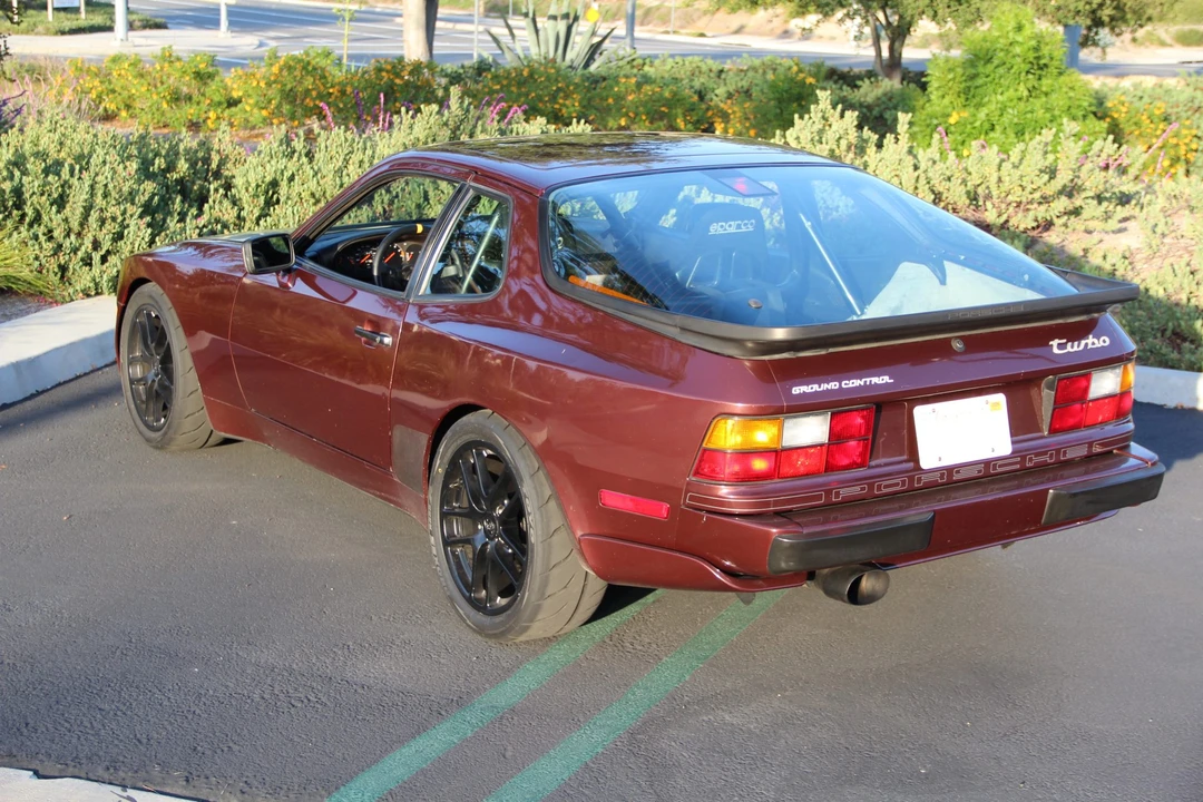 1987 Porsche 944 Turbo - Image 4 of 31