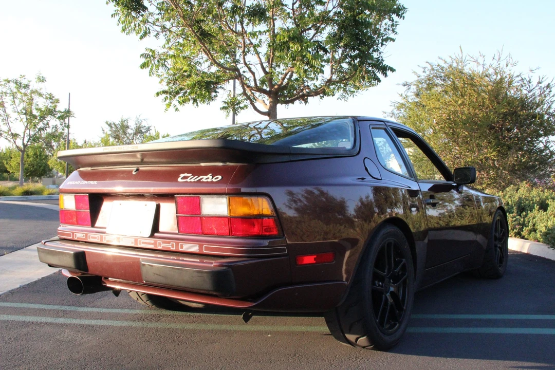 1987 Porsche 944 Turbo - Image 9 of 31