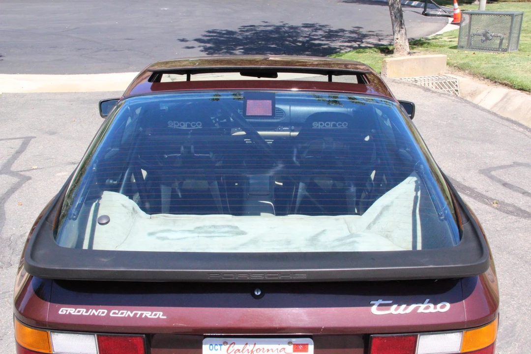 1987 Porsche 944 Turbo - Image 29 of 31