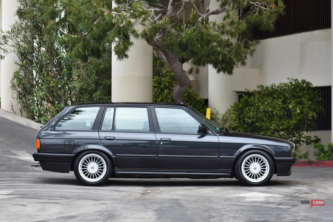 1988 BMW E30 3 Series - Image 11 of 31