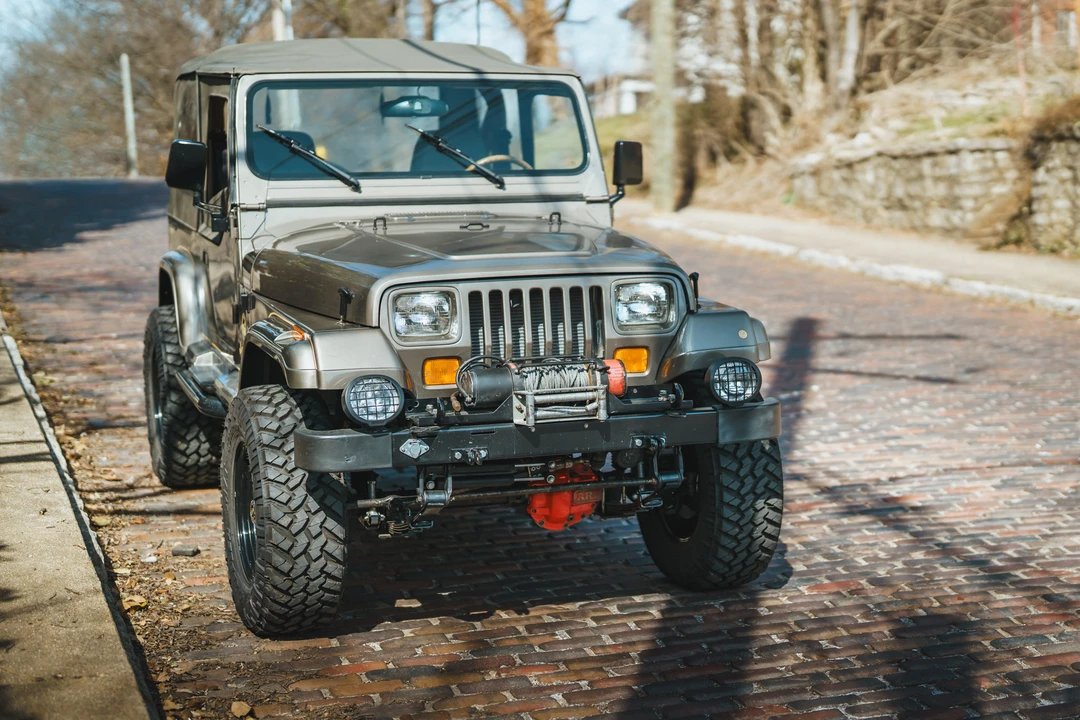 1988 Jeep YJ Wrangler - Image 8 of 31