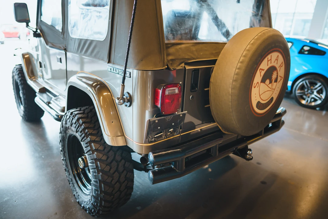 1988 Jeep YJ Wrangler - Image 26 of 31