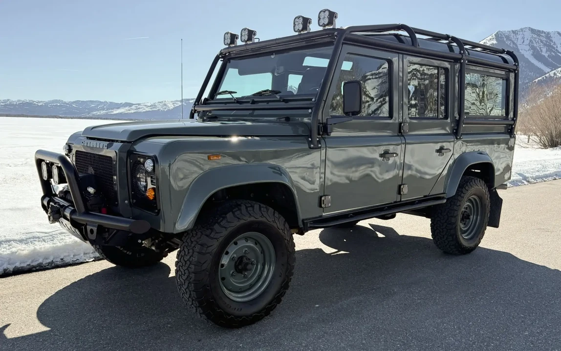 1988 Land Rover Defender 110 - Image 4 of 6