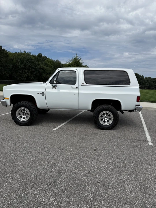 1989 Chevrolet K5 Blazer 2nd Gen - Image 30 of 31