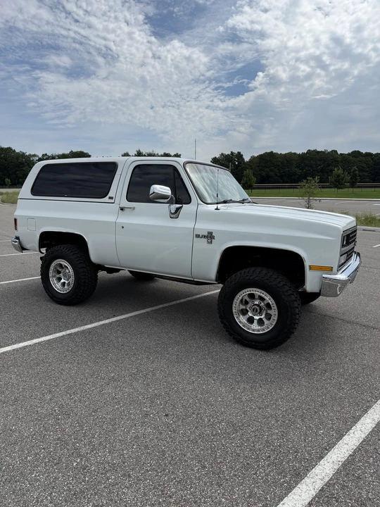 1989 Chevrolet K5 Blazer 2nd Gen - Image 17 of 31