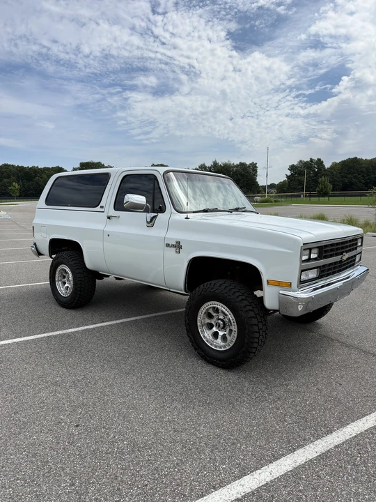 1989 Chevrolet K5 Blazer 2nd Gen - Image 16 of 31