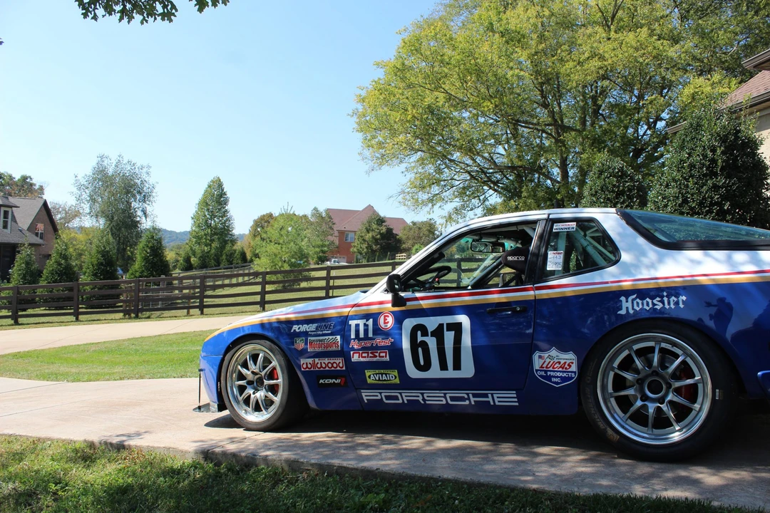 1989 Porsche 944 S2 - Image 9 of 31
