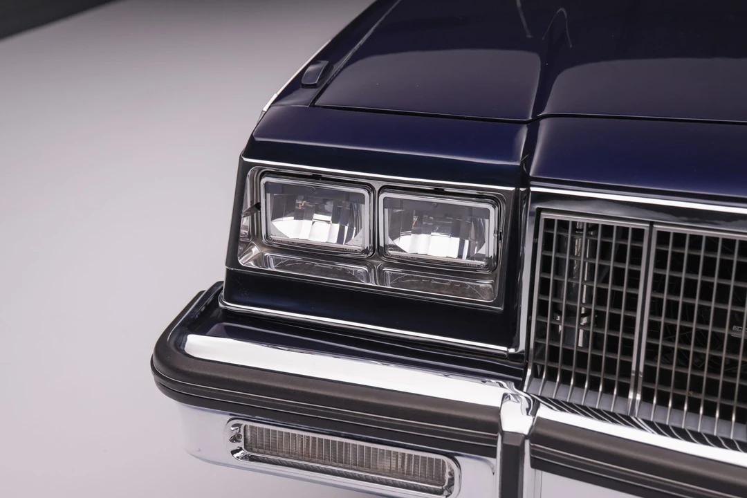 1990 Buick LeSabre - Image 25 of 31