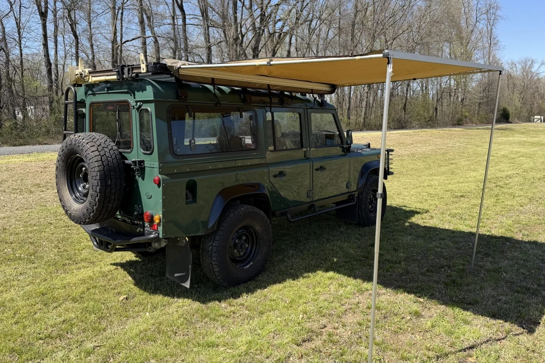1990 Land Rover Defender 110 - Image 2 of 7