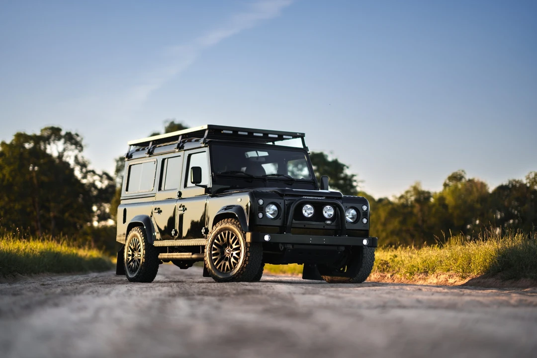 1990 Land Rover Defender 110 - Image 10 of 31