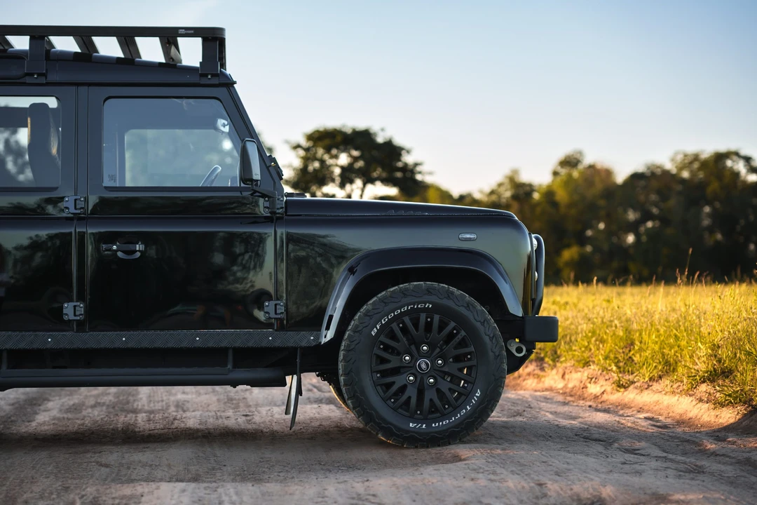1990 Land Rover Defender 110 - Image 25 of 31