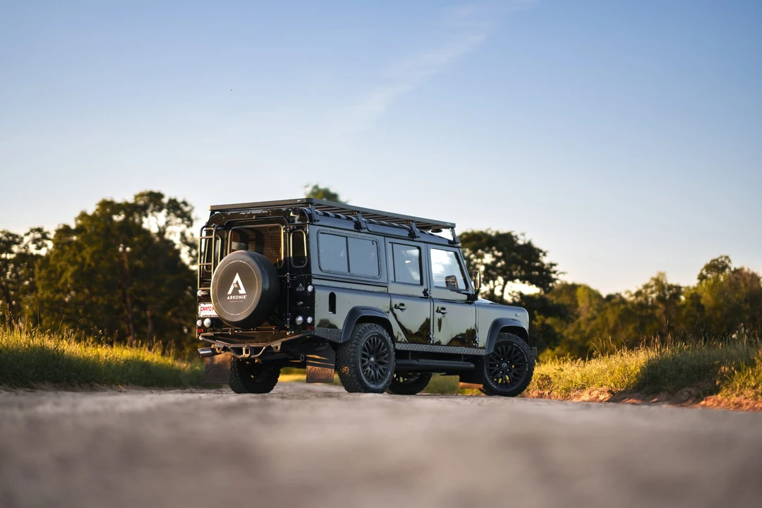 1990 Land Rover Defender 110 - Image 13 of 31