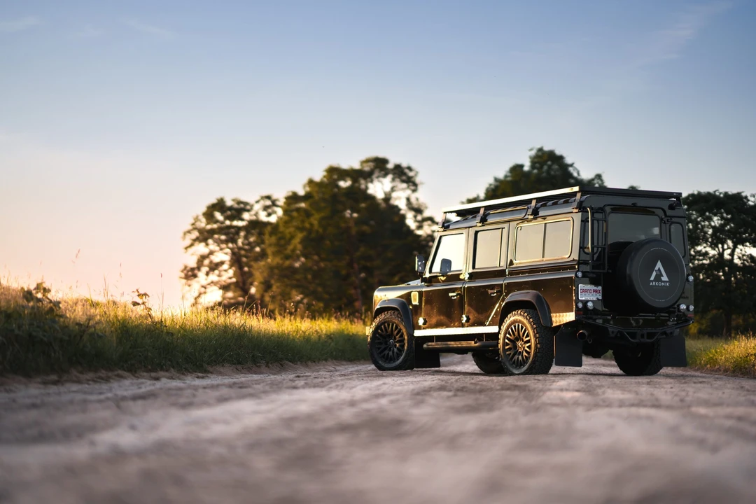 1990 Land Rover Defender 110 - Image 19 of 31